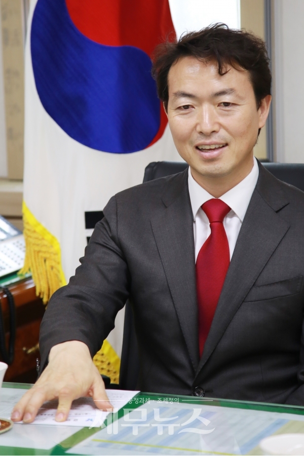 김종천 과천시장은 2020년을 ‘과천시 제2의 도약을 시작하는 원년’으로 선포했다. (사진제공=과천시)